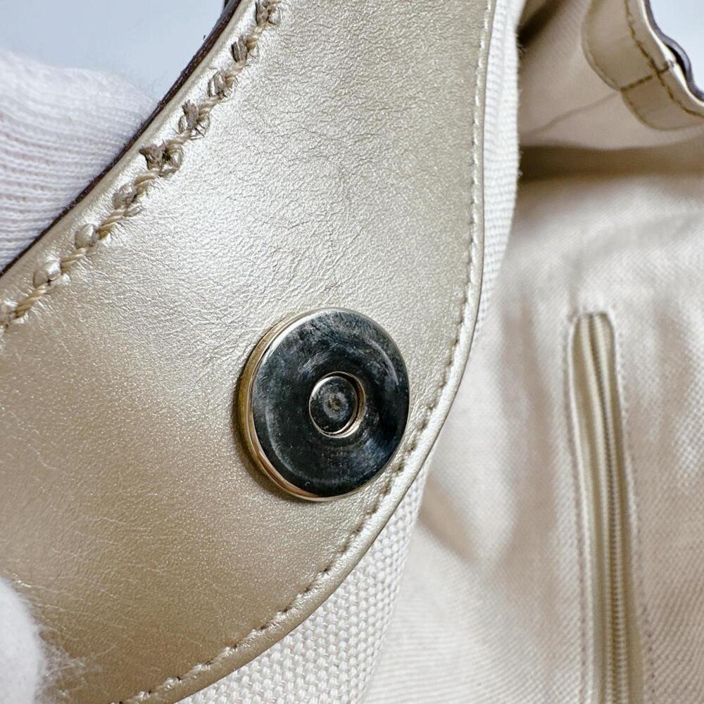 GUCCI Cream Canvas Tote Bag - Picture 14 of 16